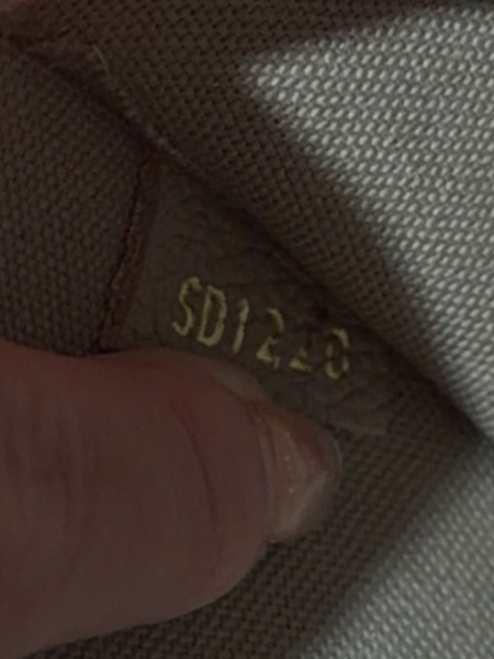 Louis Vuitton Pochette Félicie - Picture 13 of 14